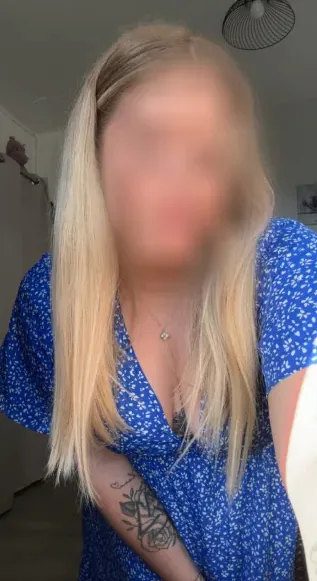 Carina, 22
