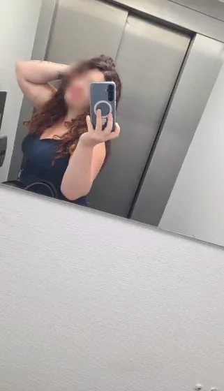 Lea, 34