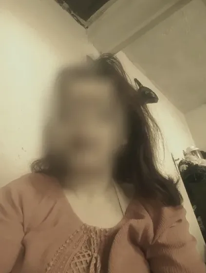 Selin, 39